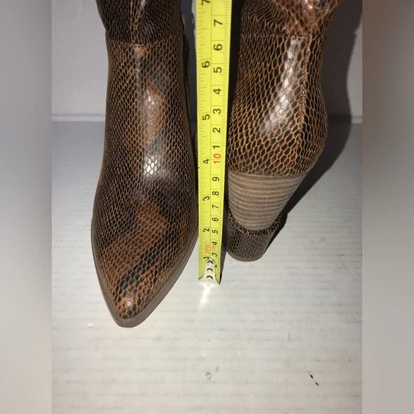 Jessica Simpson Helveta 2 Brown Snake Print Wedge Heels Slouch Boots Sz 9.5 - Picture 5 of 9